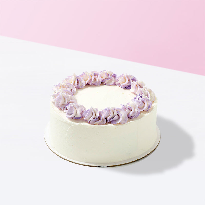 Minimalist Custom Cake (Top Border Design)