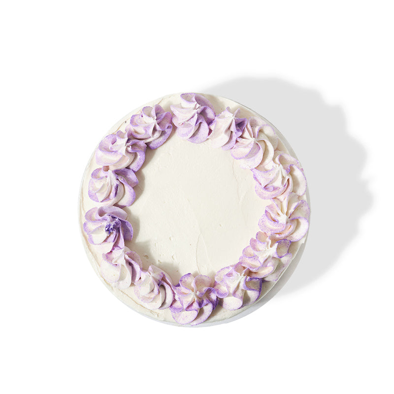 Minimalist Custom Cake (Top Border Design)