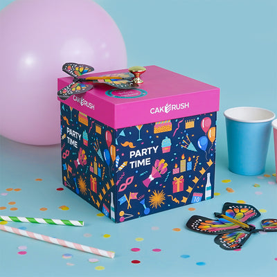 
                  Cake Explosion Gift Box
