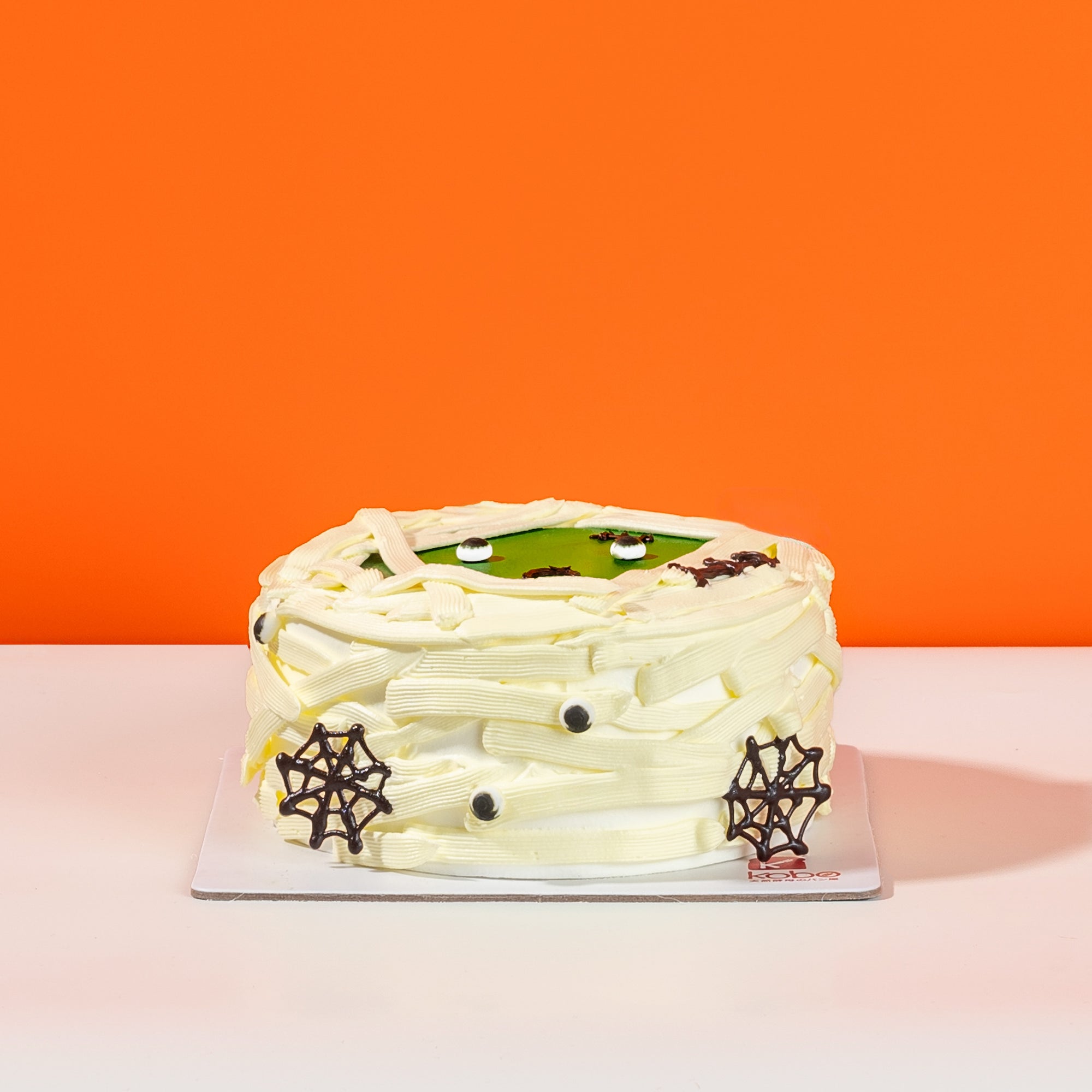 Mummy Madness Cake
