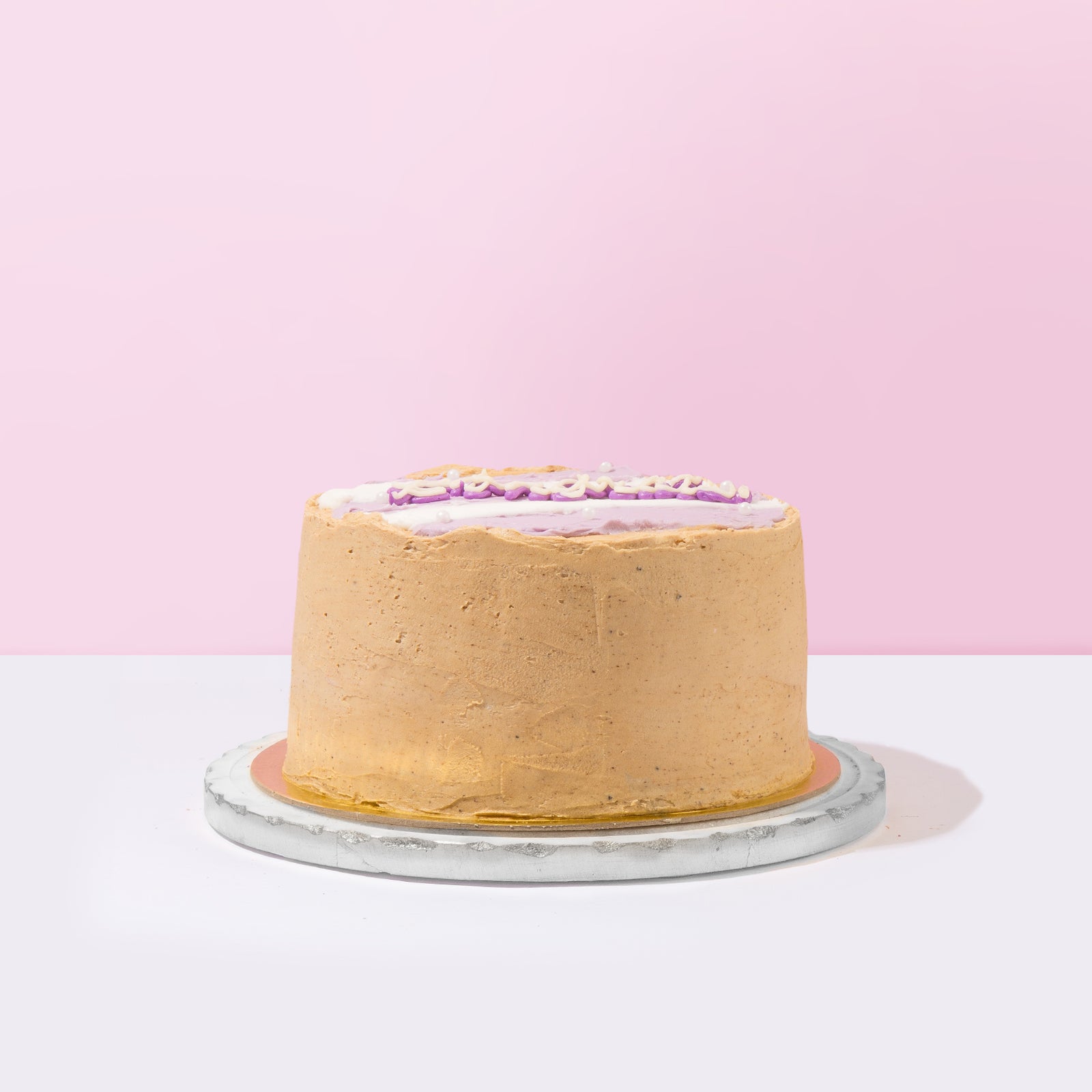 Minimalist Hershey's Mocha Cake