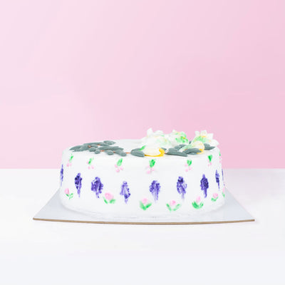 Minimalist Cake